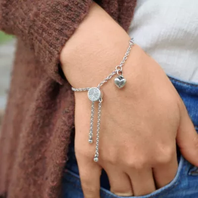 JamesAvery_BR-780-502578_IGC.webp