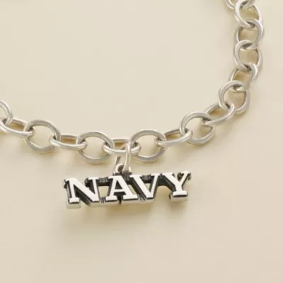 JamesAvery_CM-1951-219493_altS.webp
