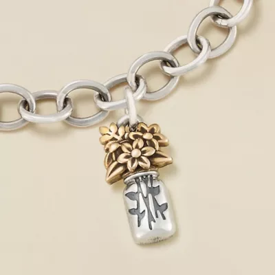 JamesAvery_CM-6297-926477_altS.webp