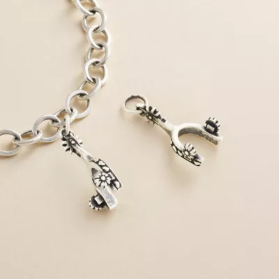 JamesAvery_CM-6307-487973_altS.webp