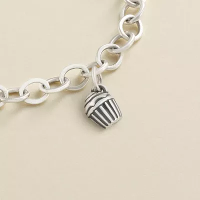 JamesAvery_CM-6317-247707_altS.webp