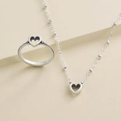 JamesAvery_DelicateHeartBeaded_col.webp