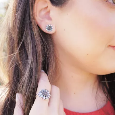 JamesAvery_EP-1908-360509_IGC.webp