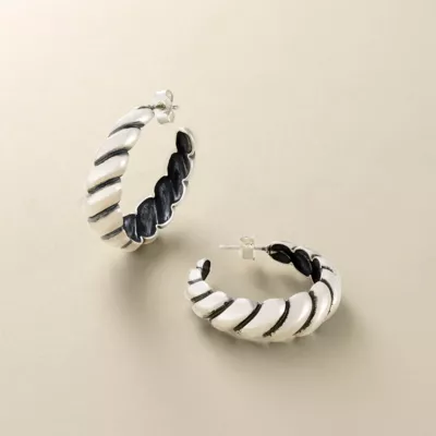 JamesAvery_EP-1923-650463_altS.webp