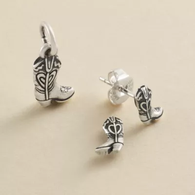 JamesAvery_MiniCowgirl_col.webp