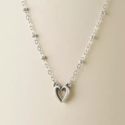 JamesAvery_NK-985-489418_altS.webp
