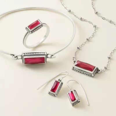 JamesAvery_PalaisRouge_col.webp