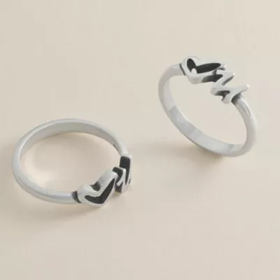 JamesAvery_RG-1994-771235_altS.webp
