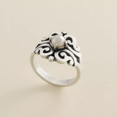 JamesAvery_RG-2037-444423_altS.webp