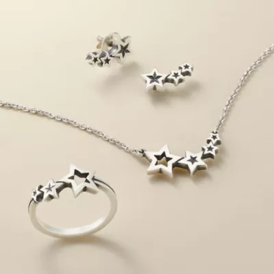 JamesAvery_TwinklingStar-SS_col.webp